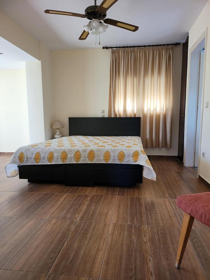House Marathon - Greece Apartment
