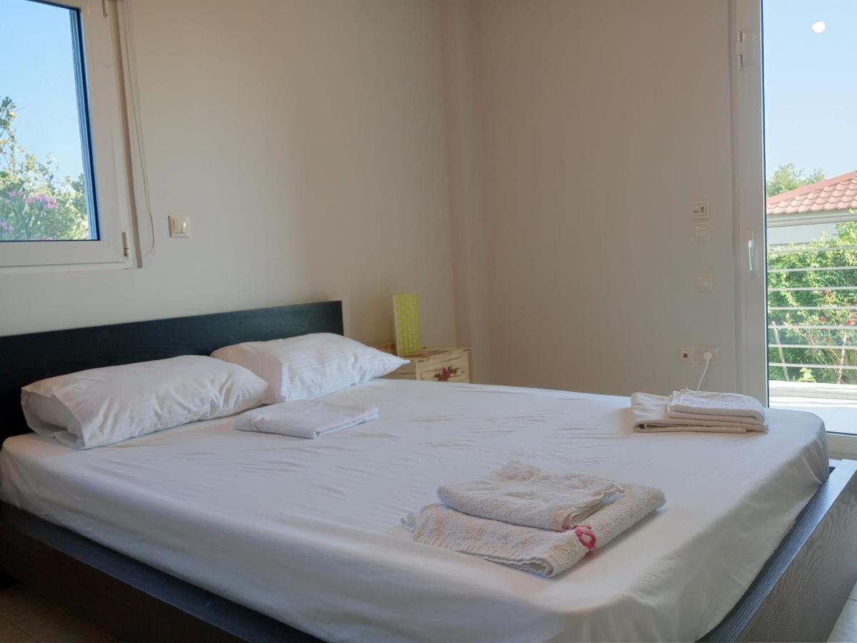 House Marathon - Greece Apartment *